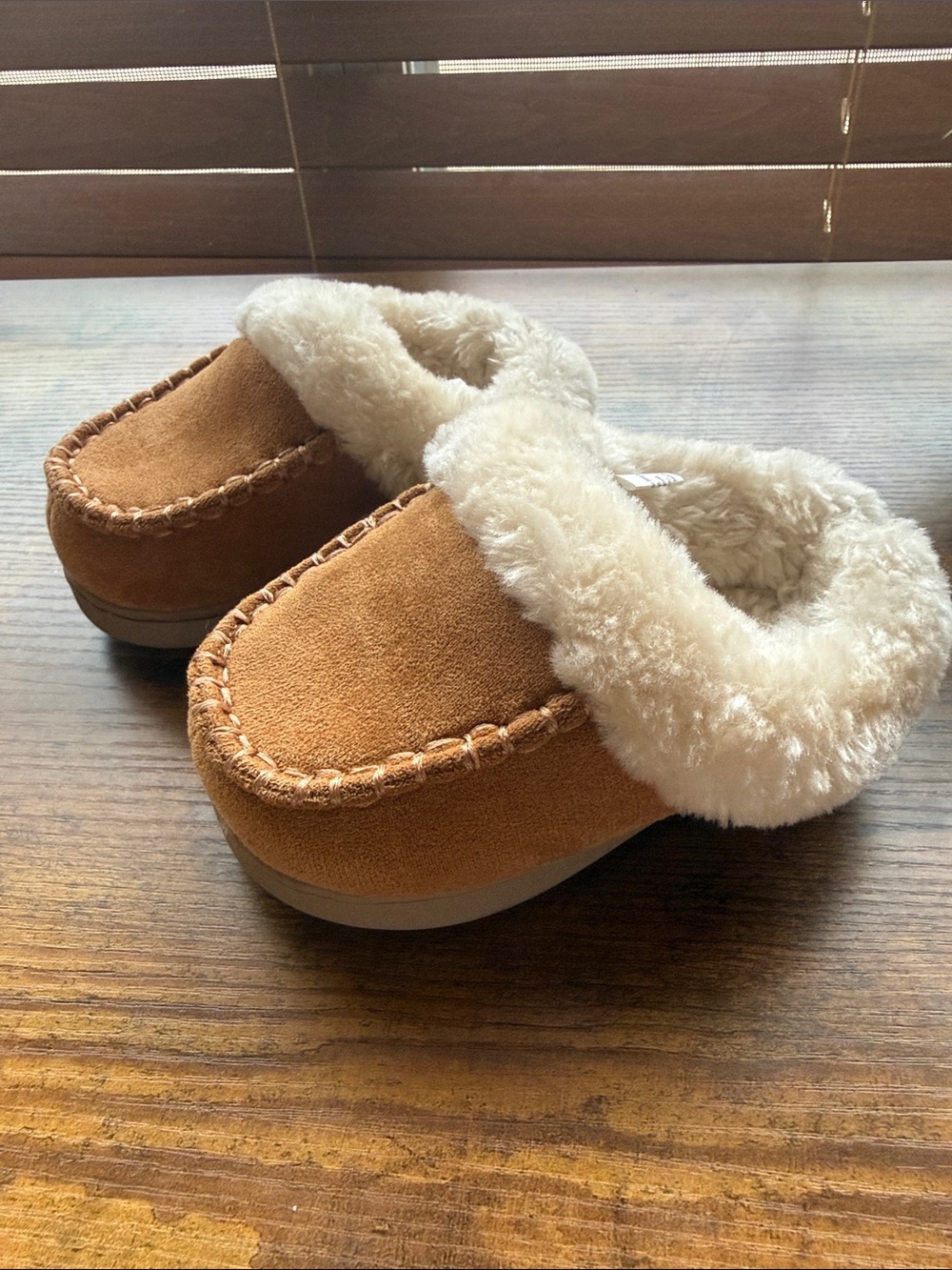 Toddler Cozy Faux-Shearling Slipper Clog - Tan 6-6.5
